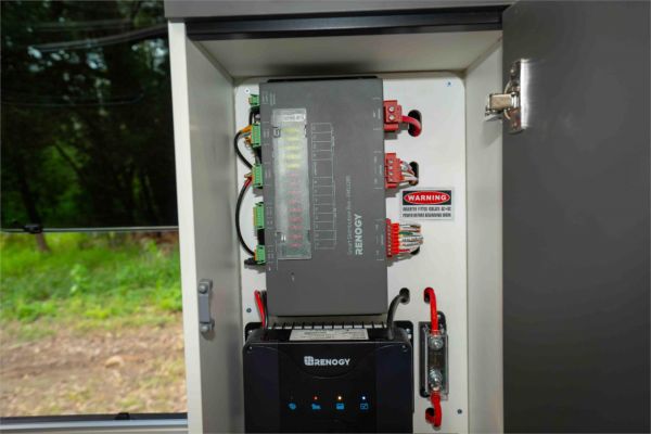 2025 On The Move Caravans Adventure 5.5 Caravan image