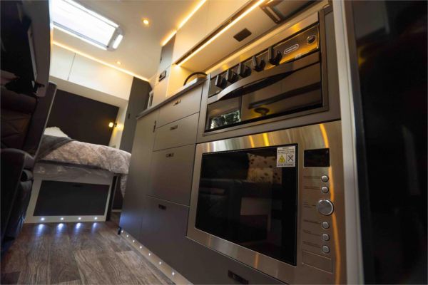 2025 On The Move Caravans Adventure 5.5 Caravan image