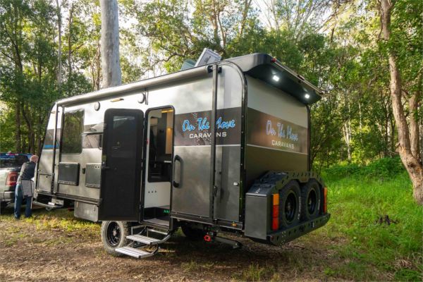 2025 On The Move Caravans Adventure 5.5 Caravan image