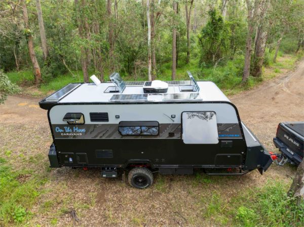 2025 On The Move Caravans Adventure 5.5 Caravan image