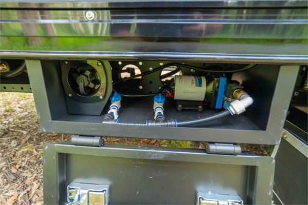 2025 On The Move Caravans Adventure 5.5 Caravan image