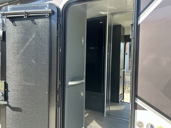 2025 Crusader Crv Other GLADIATOR FORCE image