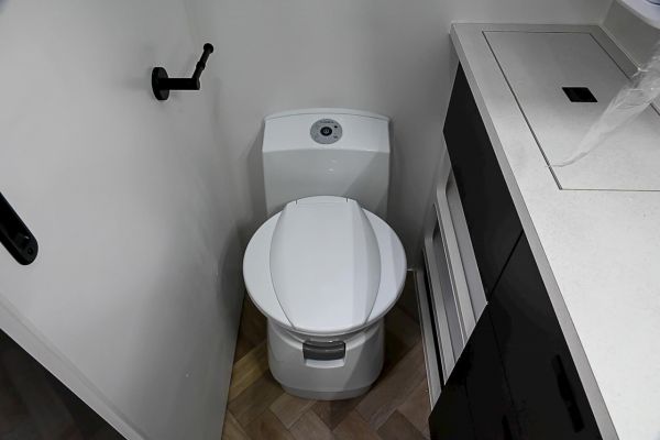 2025 Design RV Stryker Caravan image