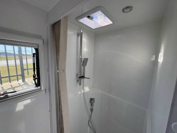 2025 Snowy River Srt18F 2 Bunk Caravan SRT-18F image