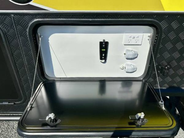 2025 Snowy River Srh14 Hybrid Caravan OFF ROAD image