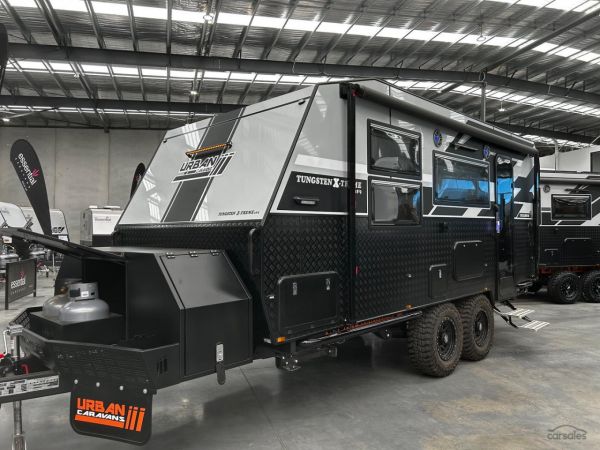 2025 Urban Caravans X-Treme 18.9 Cafe dinette image