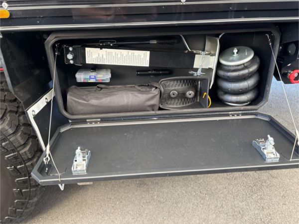 2025 On The Move Caravans Adventure 6.3F Caravan image