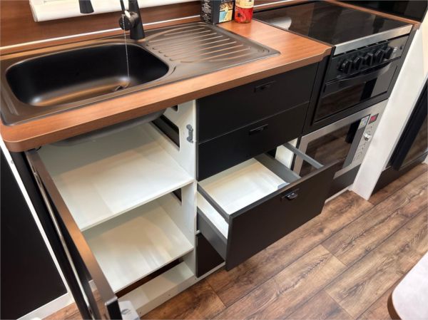 2025 On The Move Caravans Adventure 5.5 Caravan image