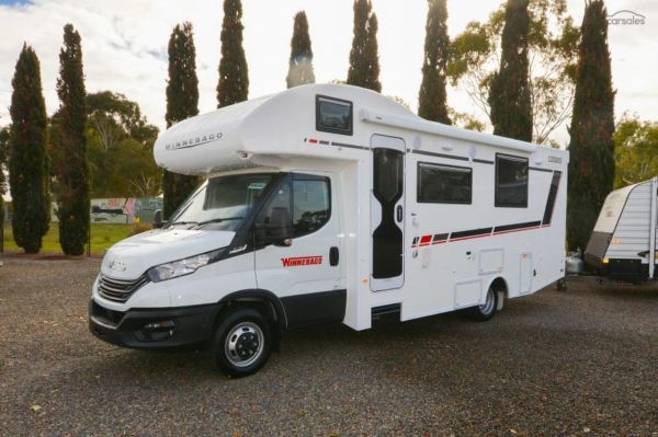 2024 Winnebago Coogee image