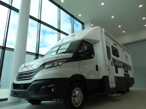 2024 JB Caravans JB Caravans 7.3m Slide Out Tourer image