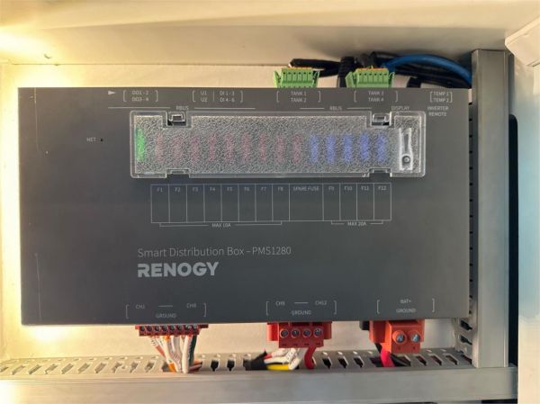 2025 On The Move Caravans Grenade 6.3 Black Edition Caravan image