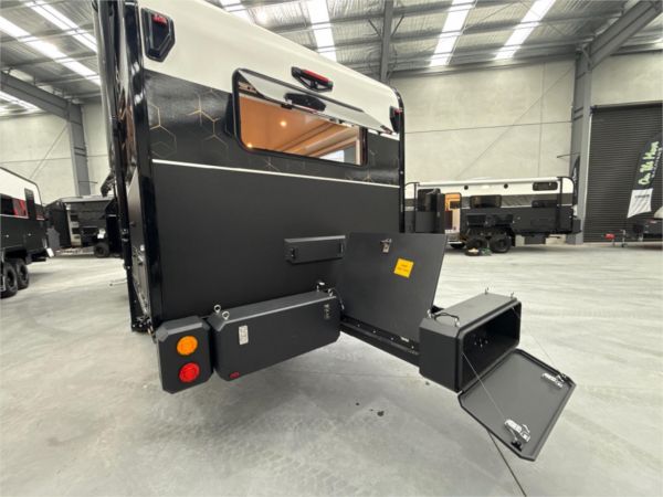 2025 On The Move Caravans Grenade 6.9F Off-Road Caravan image