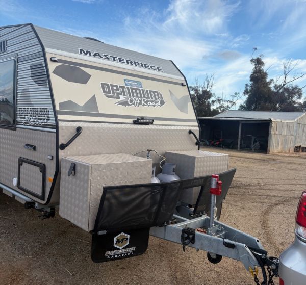 2018 Masterpiece Optimum Extreme Offroad Off Road Caravan image