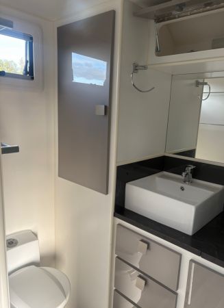 2018 Masterpiece Optimum Extreme Offroad Off Road Caravan image