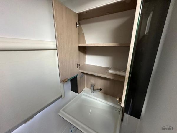 2025 Adria Action 361 Lt image