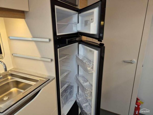 2024 Adria Adora 492 DT Sport image