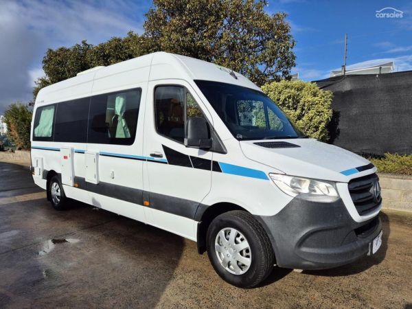 2021 Kea Nomad M700 3 Berth image