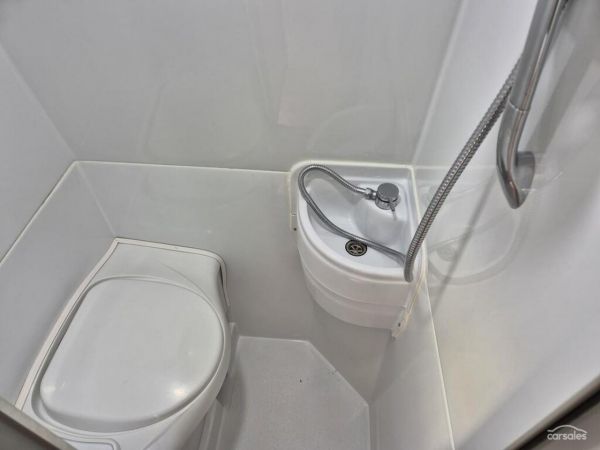 2021 Kea Nomad M700 3 Berth image