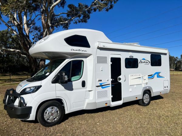 2025 Avan Ovation image