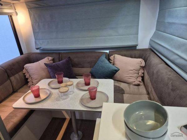 2020 Kea River M721 6 Berth image