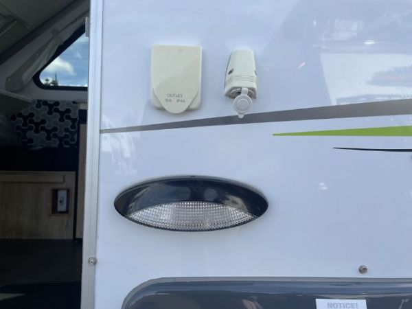 2023 Avan Cruiseliner Camper Trailer 1D image