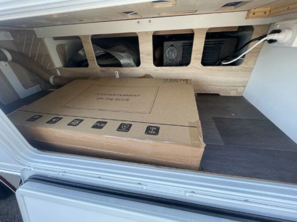 2023 Avan Cruiseliner Camper Trailer 1D image