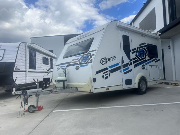 2021 Roma Miniline Caravan image