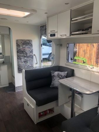 2014 New Age Manta Ray Mr19E Caravan image