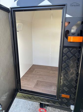 2024 Royal Flair AUSSIEMATE image