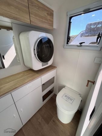 2024 Royal Flair AUSSIEMATE image