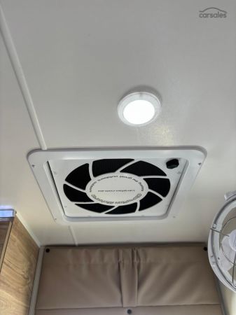 2024 Royal Flair AUSSIEMATE image