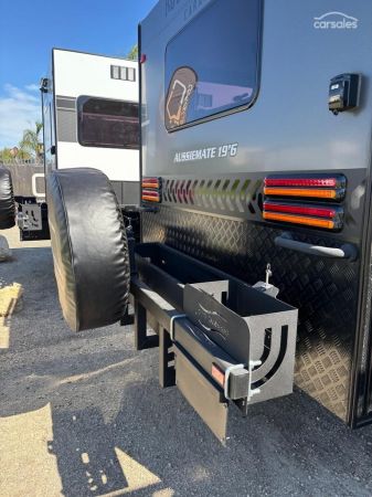 2024 Royal Flair AUSSIEMATE image