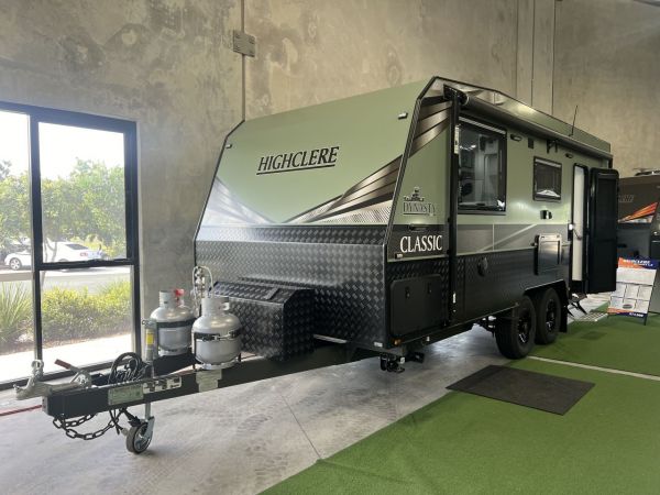 2025 Highclere Caravans Dynasty LE Classic image
