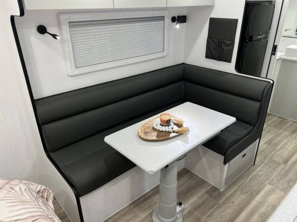 2025 Highclere Caravans Dynasty L.E Little Cote Caravan image