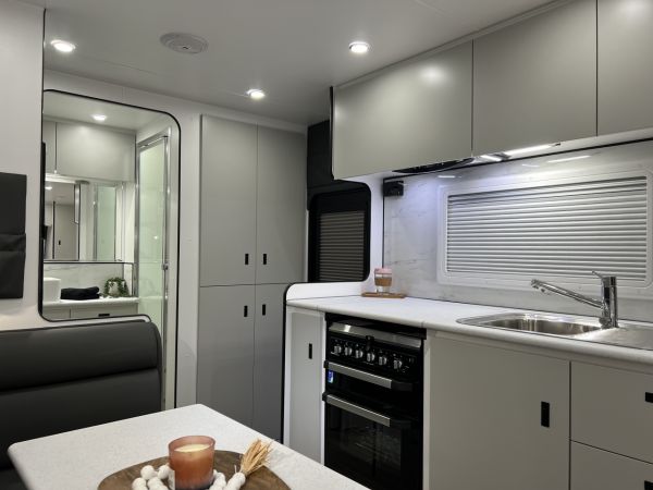 2025 Highclere Caravans Dynasty L.E Little Cote Caravan image