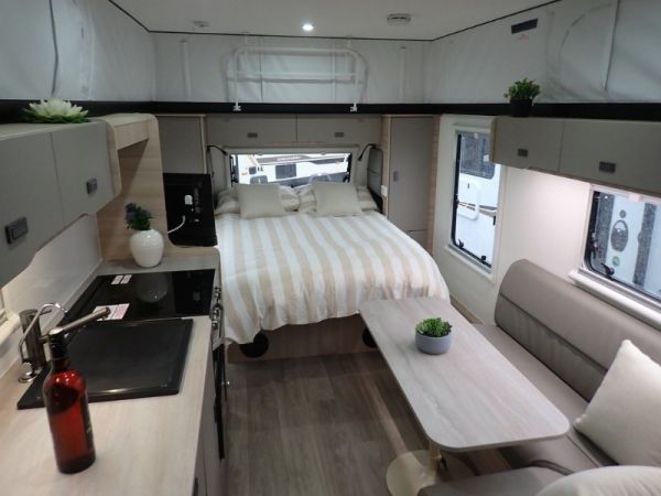 2025 Jayco Discovery Pop Top 17.55-8.DY-MY25 image