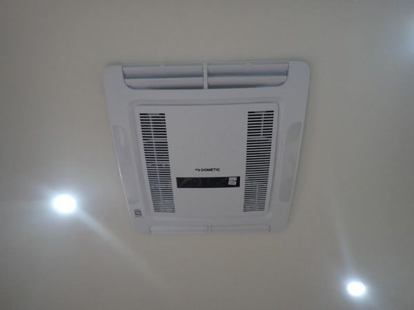 2025 Jayco Discovery Pop Top 17.55-8.DY-MY25 image