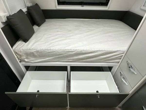 2025 Snowy River Src20F Family Bonus $3000 Accessories Caravan DOUBLE BUNK image