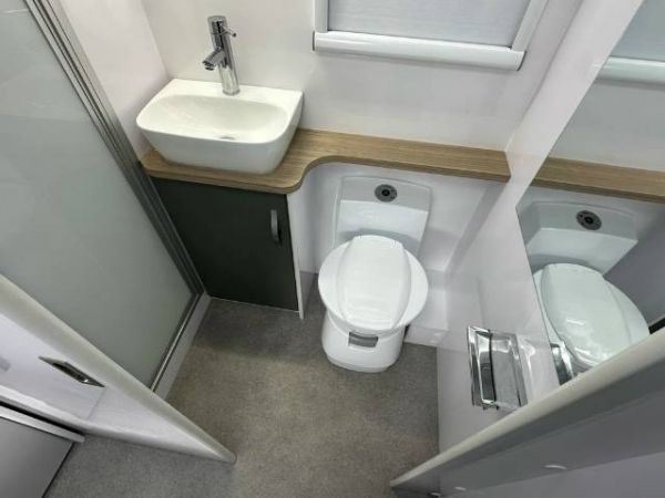 2025 Snowy River Src20F Family Bonus $3000 Accessories Caravan DOUBLE BUNK image