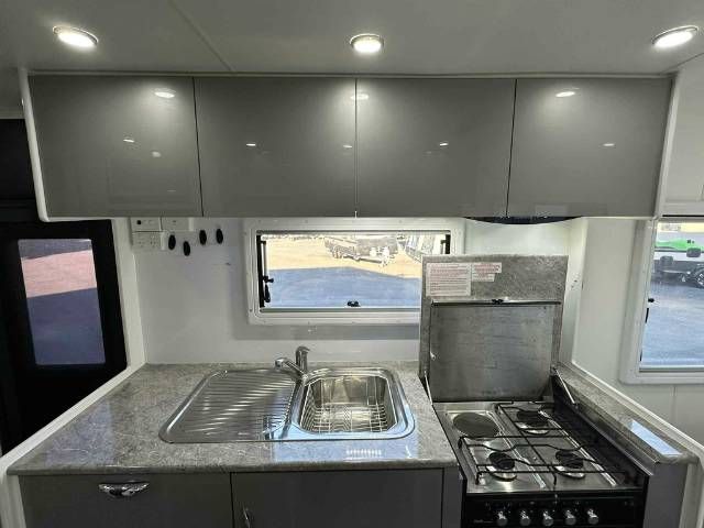 Image for 2022 Nextgen Streamline Se196 Off Road Off Road Caravan 19'6 ISLAND BED 8