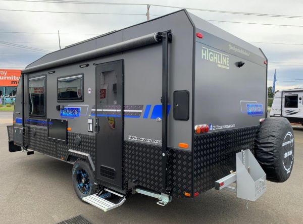 2020 Highline ENFORCER Caravan 17' 6'' Semi-off Road $64,500 image