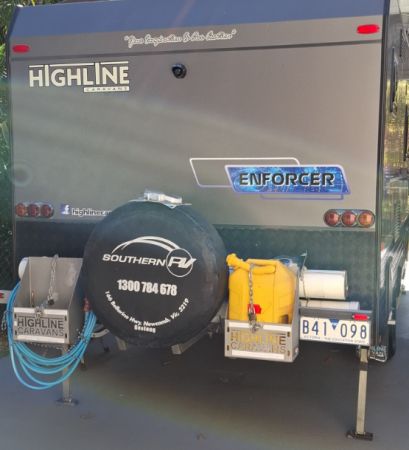 2020 Highline ENFORCER Caravan 17' 6'' Semi-off Road $64,500 image