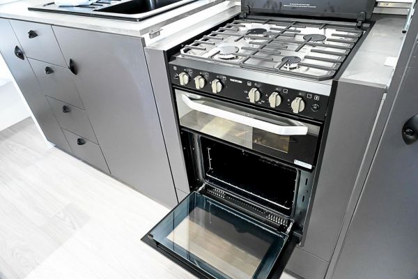 2025 Viscount Wildshark 3.5 Caravan image