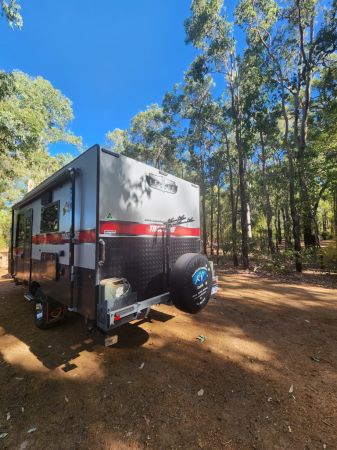 2021 Legend Trackline Semi Off Road Caravan image