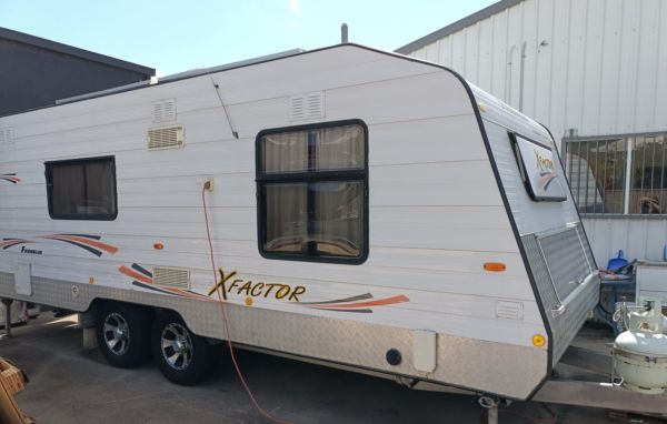 2011 Franklin X FACTOR Caravan image