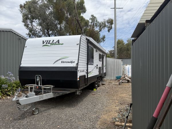 2017 Villa Veronica Semi Off Road Caravan image