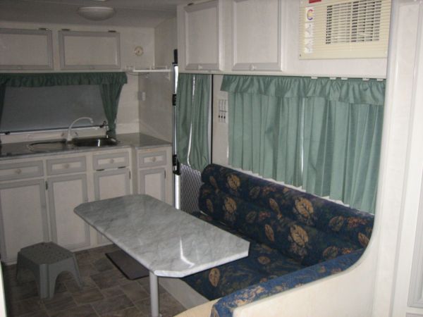 2003 Compass Limited Edition Caravan image
