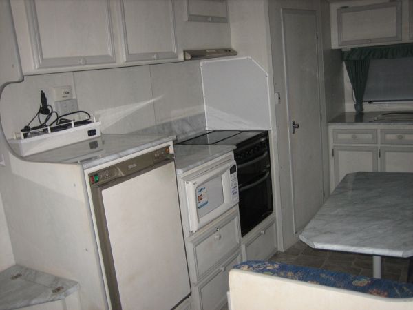 2003 Compass Limited Edition Caravan image