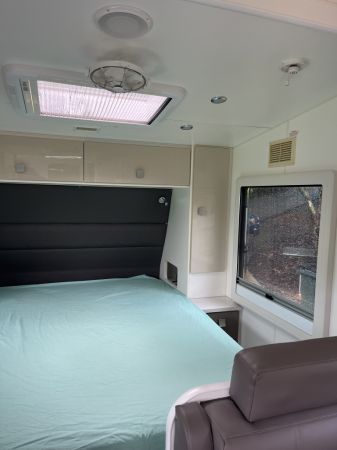 2020 Masterpiece Performance 20'8 Off Road Caravan image