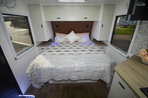 2025 Design RV Stryker 161-X image